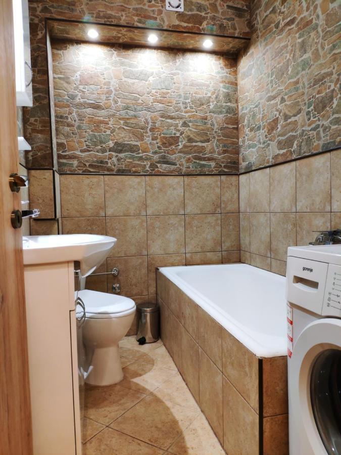 V2 With Love - Vintage Modern And Spacious Beograd Bagian luar foto